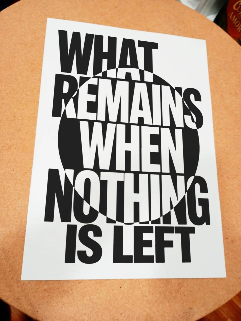 Poster tipográfico moderno com mensagem, preto e branco. A3 – photo 2